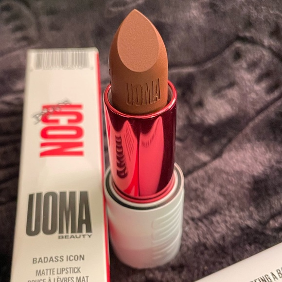 UOMA Beauty Badass Icon Matte Lipstick✨ (NWT) - Picture 3 of 9
